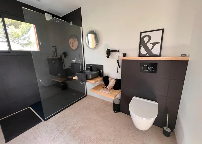 Alojamento de Turismo Selvagem And Bulles